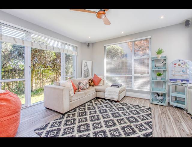 4 BEDROOM HOUSE FOR SALE IN CEDAR LAKES